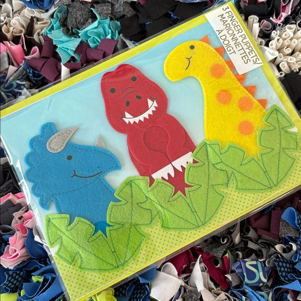 🆕Papyrus Kids Finger Puppet Birthday Card